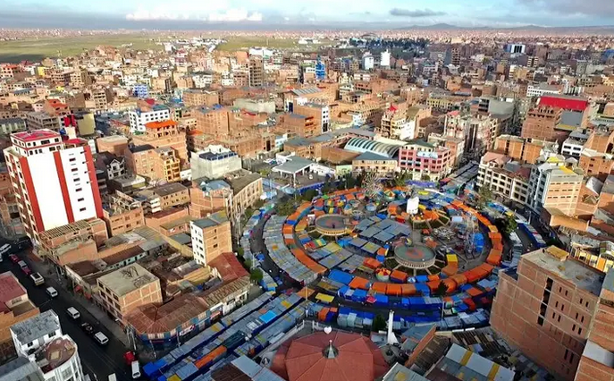 El Alto - Bolivia extrem höjd 4000 meter över havet, syrermask på...