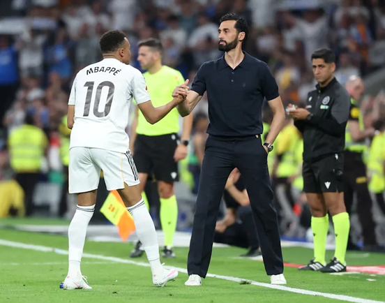 Álvaro Arbeloa är officiellt klar som ny huvudtränare för Fulham FC.