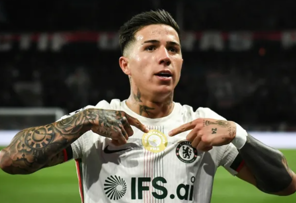 Enzo Fernández till Manchester City