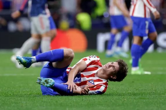 Atlético Madrids anfallsstjärna Julian Alvarez på skadelistan
