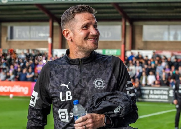 Crewe Alexandra tränaren Lee Bell tycker att hans lag har bra form för dagen