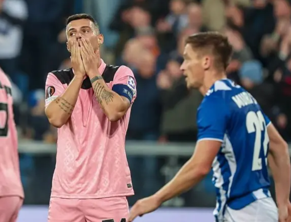 Sunderland radade upp målchanser mot Lech Poznan men bollusligen ville inte till Granit Zhakas förtret